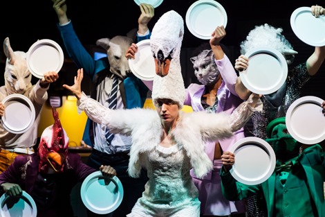 WEB_Hallo familie_ Maas theater en dans ©Kamerich & Budwilowitz - EYES2 (9)