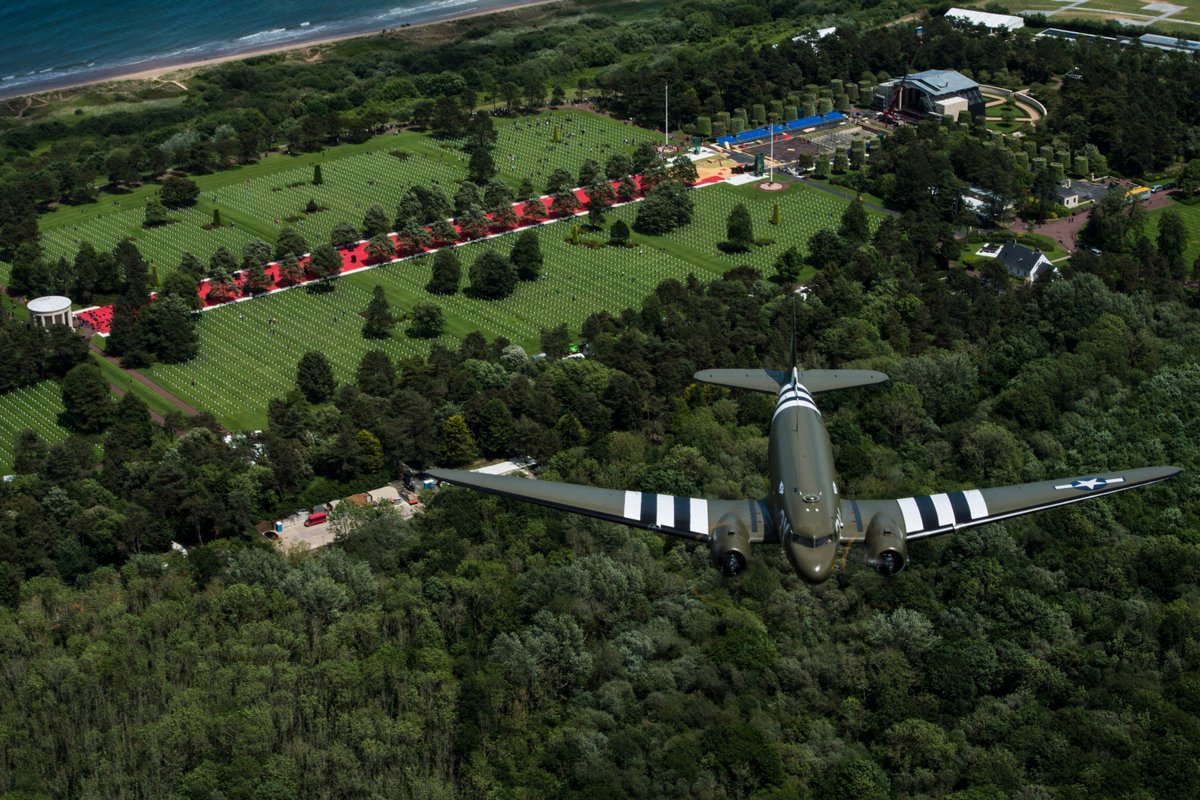 DC3 (ZA947) over Andijk naar Faßberg - #BBMF | #BerlinAirlift  #Luftbrücke

Normandie | American Cemetery and Memorial in Colleville-sur-Mer | DDAY75