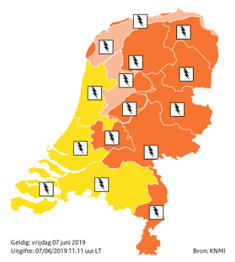 Code oranje voor groot deel van het land wegens onweer met zware windstoten