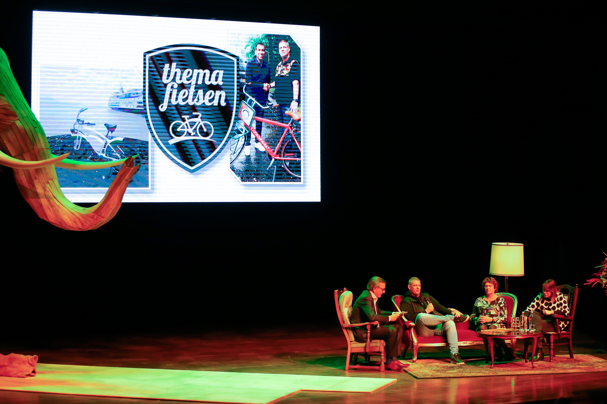 Talkshow voor ondernemers ontvangt Zakenvrouw van het jaar 2019