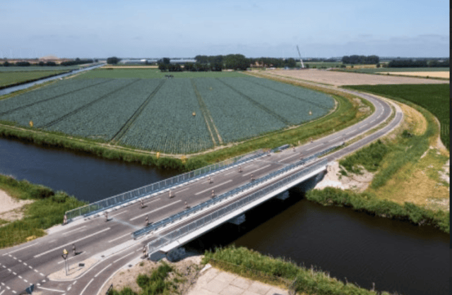 Eerste vaste IFD-bruggen van Noord-Holland geopend bij Medemblik – Andijk | APB